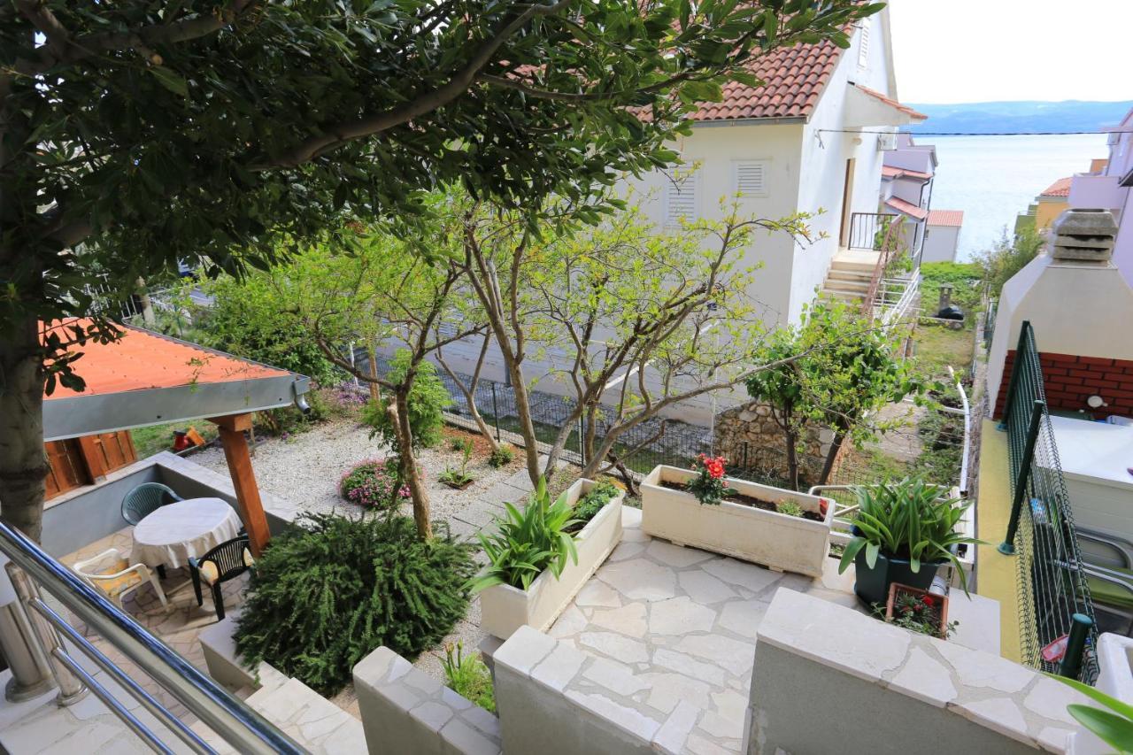 Apartments By The Sea Nemira, Omis - 17039 Tice Ngoại thất bức ảnh