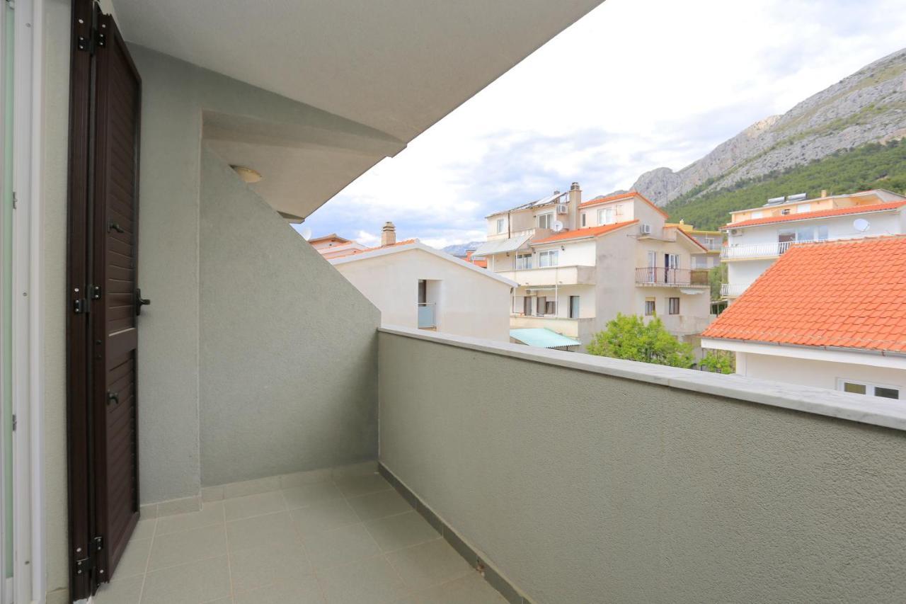 Apartments By The Sea Nemira, Omis - 17039 Tice Ngoại thất bức ảnh