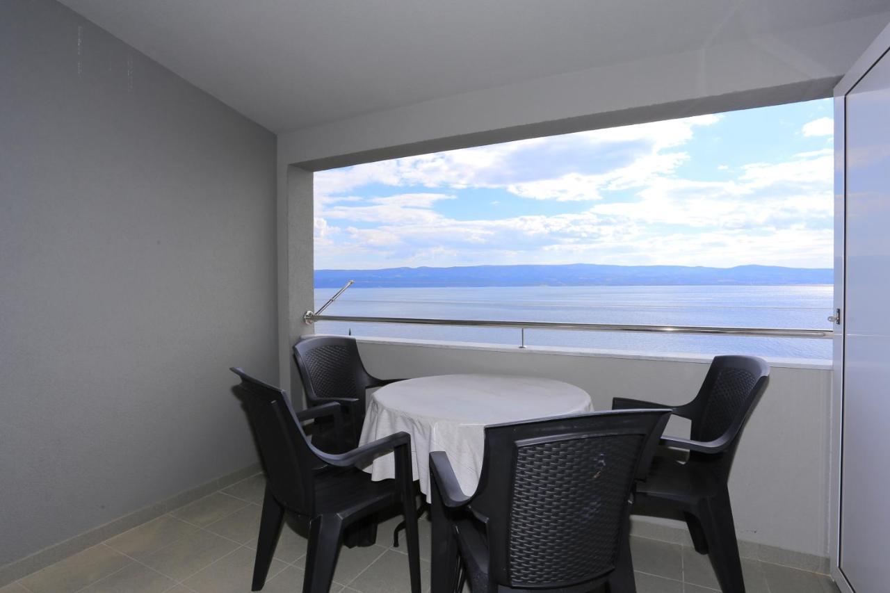 Apartments By The Sea Nemira, Omis - 17039 Tice Ngoại thất bức ảnh